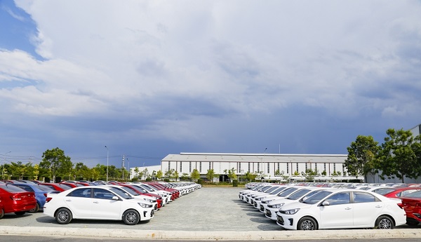 Thaco xuất khẩu 80 xe Kia Soluto sang thị trường Myanmar