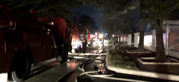 Hơn 4.000 m2 kho hàng Công ty Sunhouse Miền Nam bị thiêu rụi