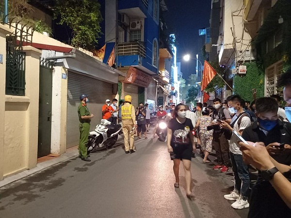 Khám xét nơi ở của ông Nguyễn Đức Chung