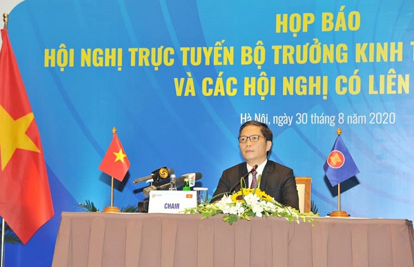 Họp báo công bố các kết quả chính đạt được tại Hội nghị Bộ trưởng Kinh tế ASEAN lần thứ 52 và các hội nghị liên quan