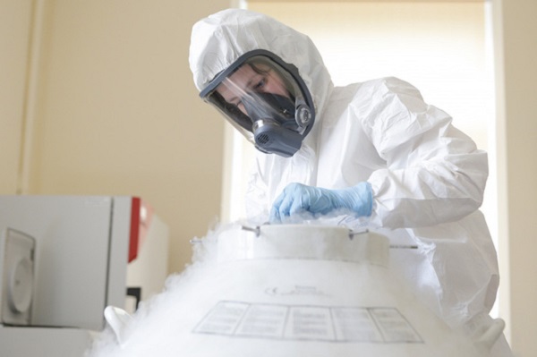 Nga sẽ bắt đầu sản xuất vắc xin Covid-19 trên quy mô lớn từ tháng sau