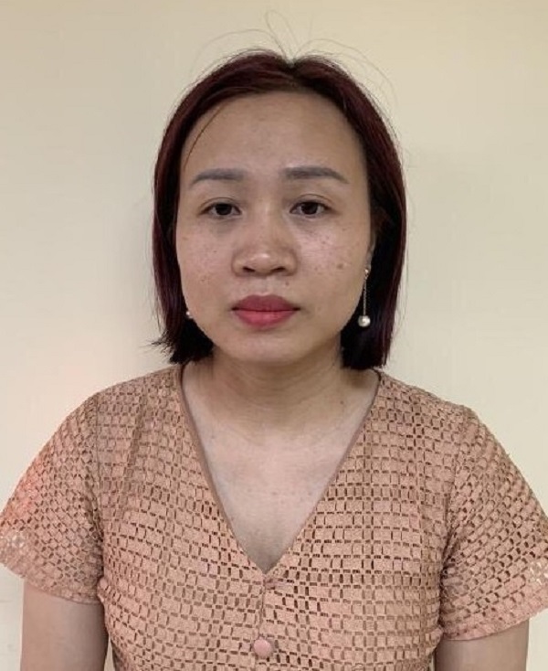 Vụ 'thổi giá' máy xét nghiệm Covid-19: Khởi tố nữ Kế toán trưởng CDC Hà Nội