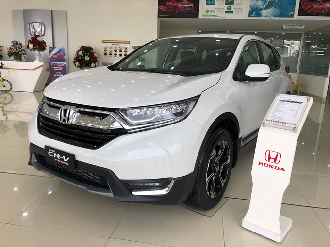 Honda CR-V giảm hơn 100 triệu đồng trong tháng 7 Âm lịch