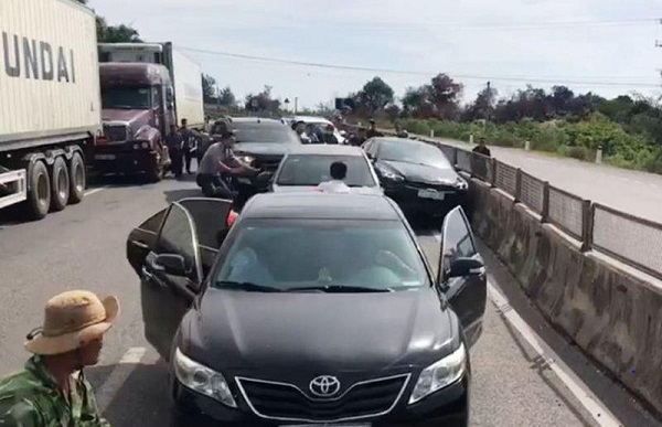 Vây bắt 5 đối tượng buôn ma túy trên Quốc lộ 1A