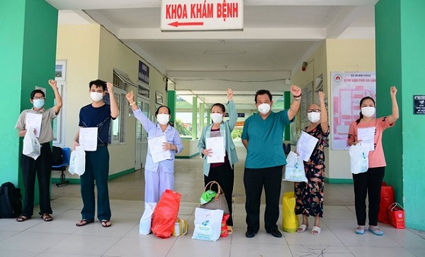 6 bệnh nhận xuất viện ngày 5/9 tại Bệnh viện Phổi Đà Nẵng