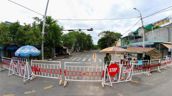 Phát tán bệnh án nghi mắc COVID-19, 2 cán bộ bị kỷ luật