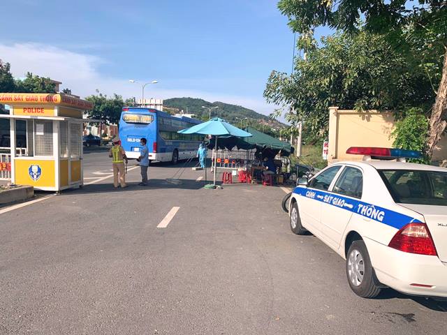 Đề nghị Thủ tướng: Chỉ đạo biện pháp phòng, chống dịch Covid-19 người từ Đà Nẵng đến các địa phương