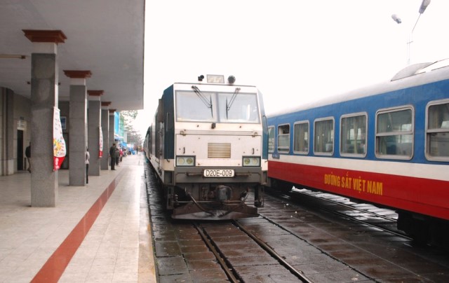 Từ ngày 11/9, chạy lại đôi tàu khách Thống nhất SE3/SE4