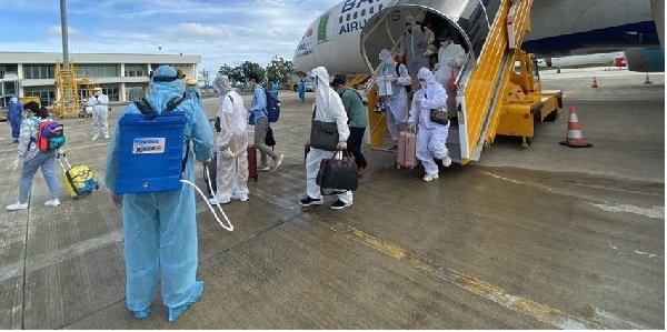 Đưa 230 công dân Việt Nam từ Đài Loan (Trung Quốc) về nước