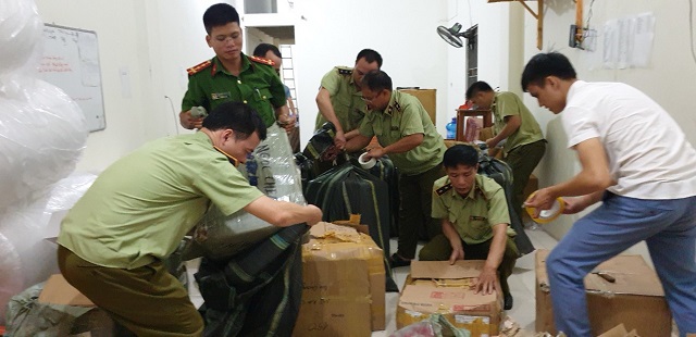 Hà Giang: Tiếp tục tạm giữ 4.000 mỹ phẩm không hoá đơn, chứng từ