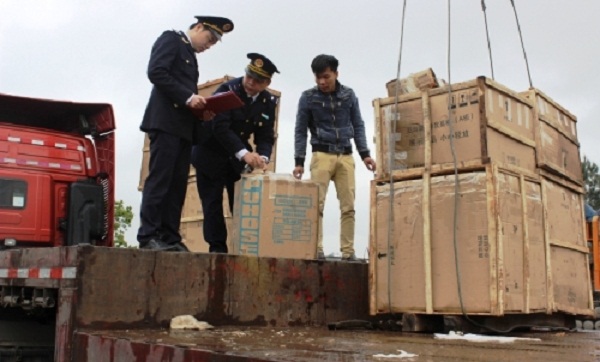 3 doanh nghiệp hoạt động XNK qua địa bàn tỉnh Lạng Sơn, không được mang hàng về bảo quản