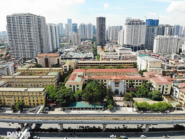 Thị trường “lệch pha” phân khúc, thiếu nhà ở giá rẻ, thừa nhà ở cao cấp