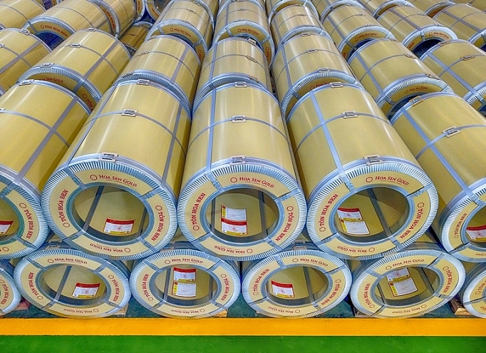 Trong 8 tháng, Hoa Sen bán gần 790.000 tấn tôn mạ