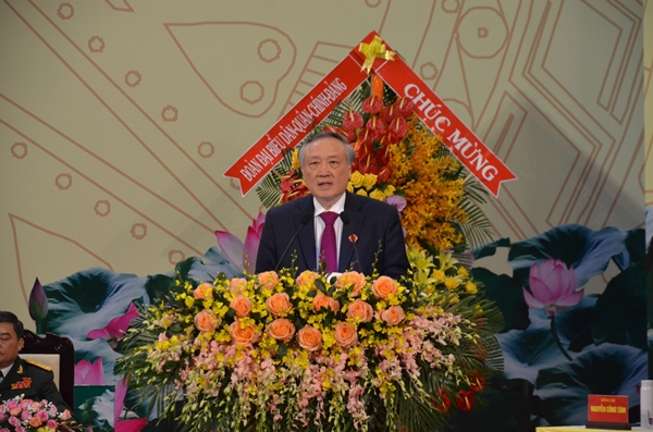Bí thư Trung ương Đảng, Chánh án Tòa án Nhân dân Tối cao Nguyễn Hòa Bình phát biểu tại Đại hội