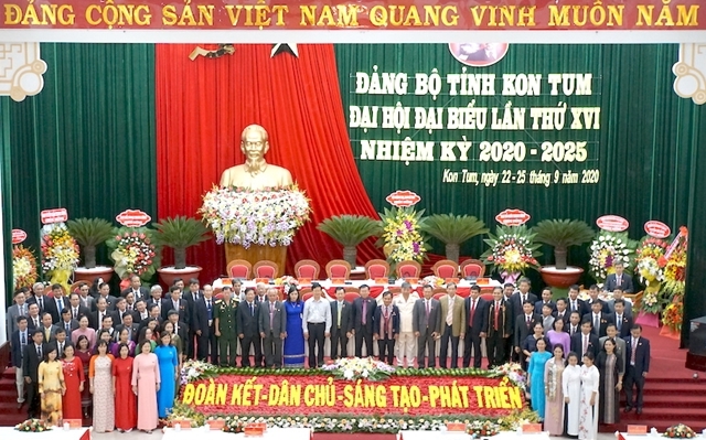 Kon Tum: Ông Dương Văn Trang tái cử Bí thư Tỉnh ủy