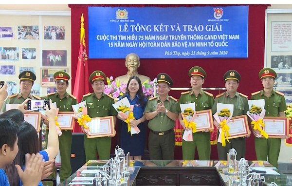 Phú Thọ: Trao giải cuộc thi tìm hiểu 75 năm ngày truyền thống CAND