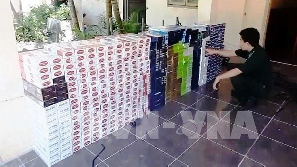 Thu giữ 7.500 bao thuốc lá ngoại vận chuyển trái phép vào Việt Nam