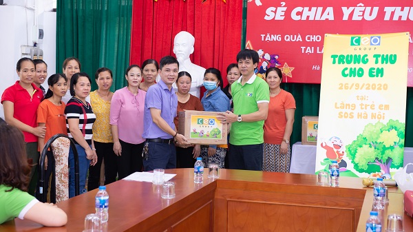 Tập đoàn CEO mang Trung thu sớm tới Làng trẻ em SOS
