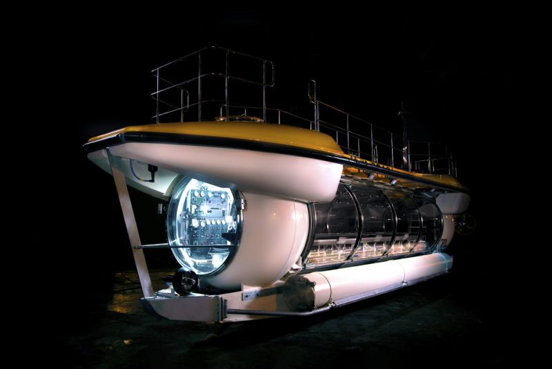Tàu lặn thám hiểm Triton Deepview 24 sẽ mang lại trải nghiệm chưa từng có cho du khách đến với Vinpearl