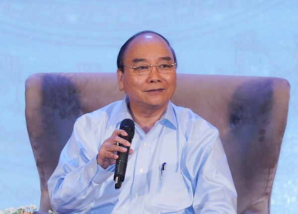 Thủ tướng Nguyễn Xuân Phúc yêu cầu điều tra, truy tố những tổ chức, cá nhân sản xuất phân bón giả