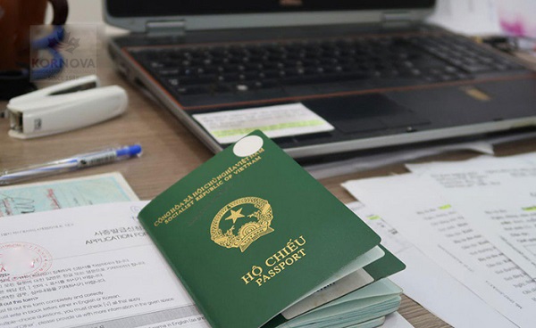 Công dân Việt Nam vào khu vực biên giới phải mang theo hộ chiếu