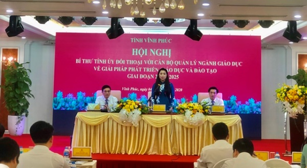 Vĩnh Phúc: Hội nghị đối thoại giải pháp phát triển ngành giáo dục và đào tạo