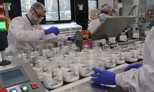 Vì lỗi kĩ thuật, gần 16.000 trường hợp mắc Covid-19 ở Anh bị bỏ sót