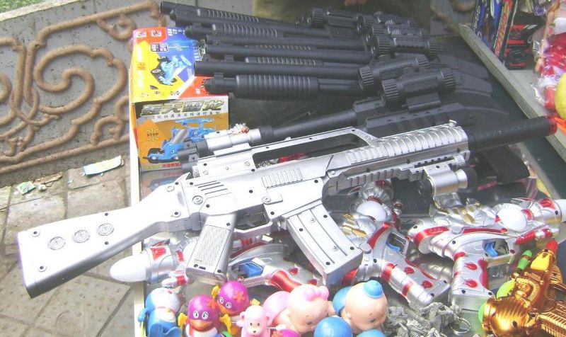 Đồ chơi trẻ em “nhập lậu” ngày càng gia tăng