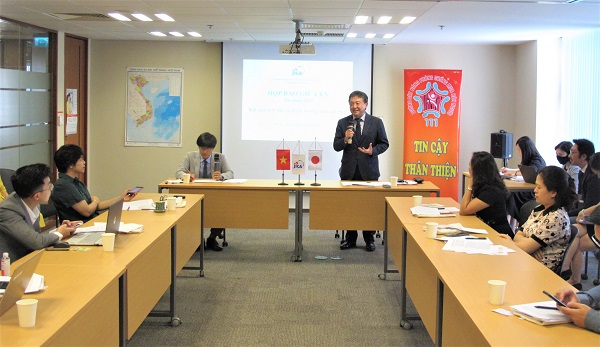 Ảnh: Buổi họp báo giữa kỳ tài khóa 2020 của Cơ quan Hợp tác Quốc tế Nhật Bản tại Việt Nam