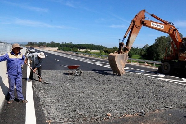 Khởi tố, bắt tạm giam ông Nguyễn Mạnh Hùng – Phó tổng giám đốc VEC