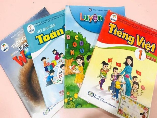 Bộ GD&ĐT chỉ đạo kiểm tra, xử lý sau phản ánh về sách tiếng Việt lớp 1