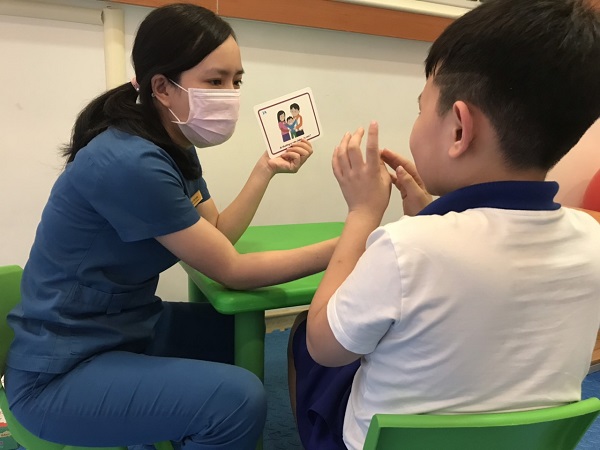 Tạp chí khoa học danh tiếng hàng đầu thế giới công bố nghiên cứu điều trị tự kỷ của Vinmec