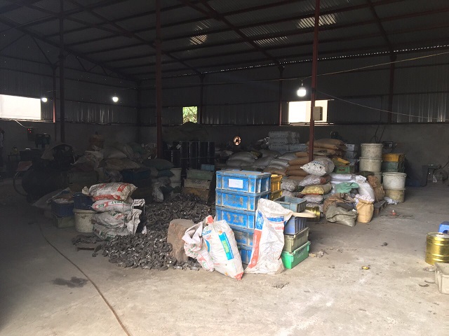 Thu giữ hàng trăm phụ tùng xe máy giả mạo nhãn hiệu YAMAHA