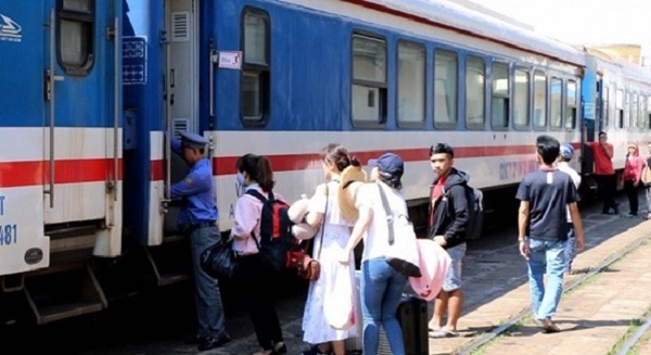 Đường sắt chạy thêm nhiều đoàn tàu tuyến Sài Gòn-Nha Trang