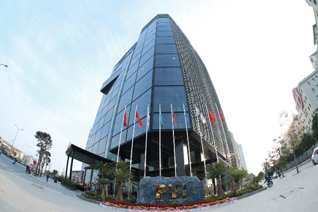 Tổng Công ty Bảo hiểm PVI ủng hộ 5 tỉnh miền Trung bị lũ lụt 01 tỉ đồng