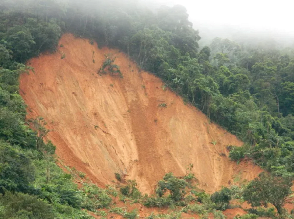 Quảng Trị: Trung tướng Nguyễn Doãn Anh thông tin 22 chiến sĩ Sư đoàn 337 bị mất tích do sạt lở