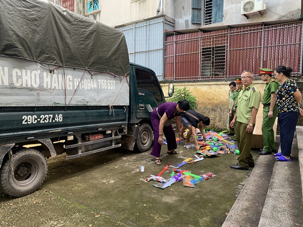 QLTT Bắc Giang xử lý 32 cơ sở kinh doanh vi phạm dịp trước, trong và sau Tết Trung thu