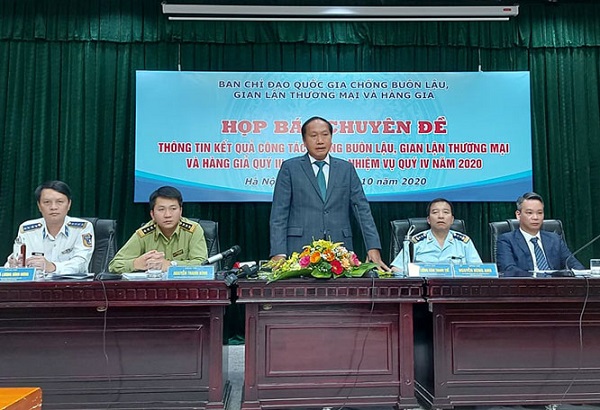 Lực lượng chức năng xử lý 63.110 vụ buôn lậu, gian lận thương mại, hàng giả trong quý III