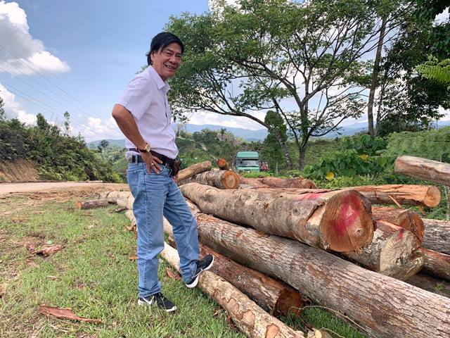 Kon Tum: Sa thải Giám đốc và 2 cán bộ bảo vệ rừng