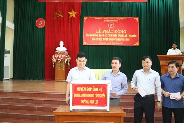 Vĩnh Tường (Vĩnh Phúc): Phát động chương trình quyên góp, ủng hộ đồng bào miền Trung