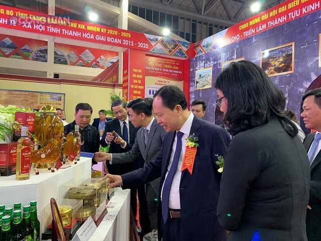 Khai mạc Hội chợ - Triển lãm thành tựu kinh tế - xã hội tỉnh Thanh Hóa giai đoạn 2015-2020