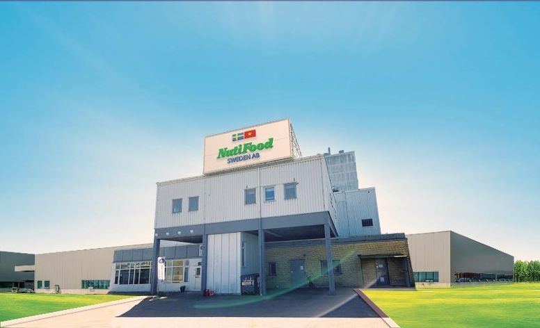 NutiFood lập “hat-trick” với 3 giải thưởng về doanh nghiệp và lãnh đạo xuất sắc châu Á