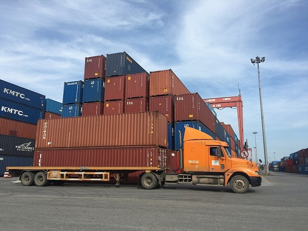 Thông quan nhanh, tránh ách tắc các mặt hàng thịt và gia cầm