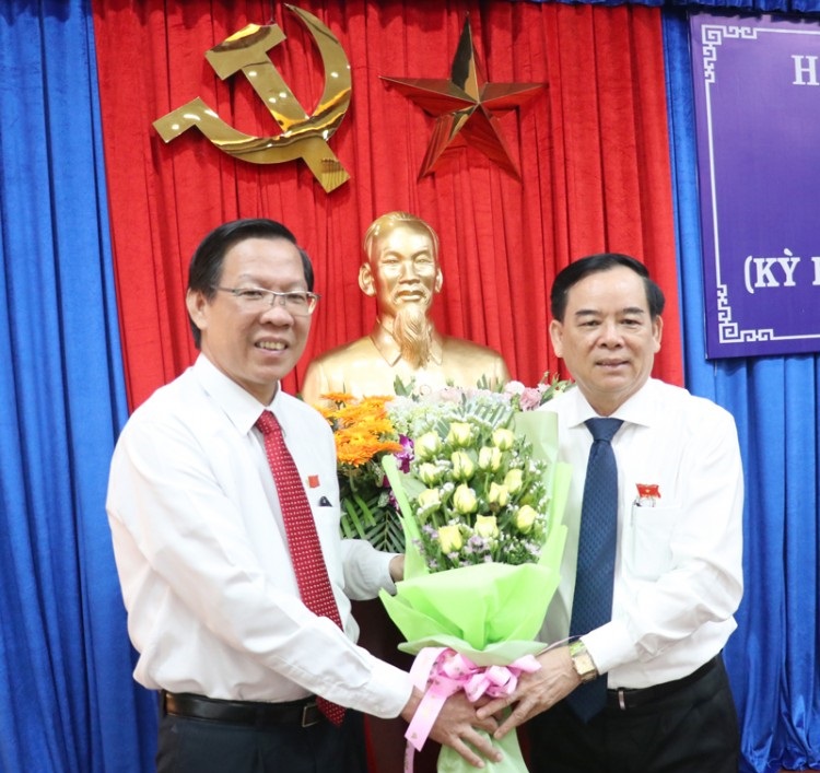 Ông Trần Ngọc Tam giữ chức Chủ tịch tỉnh Bến Tre