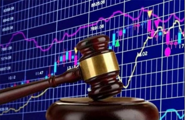 Ủy ban Chứng khoán Nhà nước mạnh tay xử phạt 3 doanh nghiệp do trễ lên sàn, công bố thông tin sai lệch