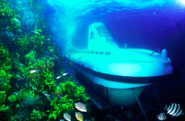 Thủ tướng đồng ý thí điểm dịch vụ tàu lặn tại vịnh Nha Trang