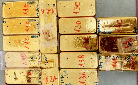 Vụ buôn lậu 51kg vàng: Truy nã đặc biệt một đối tượng và truy tìm "bà trùm" vùng biên Mười Tường