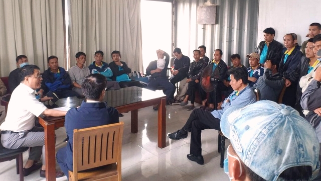 L&atilde;nh đạo Sở Giao th&ocirc;ng Vận tải TP. Đ&agrave; Nẵng đ&atilde; vận động t&agrave;i xế, phụ xe kh&ocirc;ng n&ecirc;n tổ chức ngừng việc, ảnh hưởng đến hoạt động vận tải của th&agrave;nh phố.