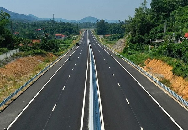 Cao tốc Bắc Giang - Lạng Sơn sắp thu phí không dừng