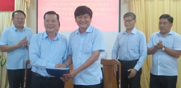 UBND huyện Cần Giờ và SAWACO ký kết đảm bảo 100% người dân có nước sạch